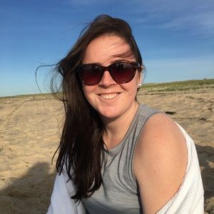 Meet your Posher, Amy